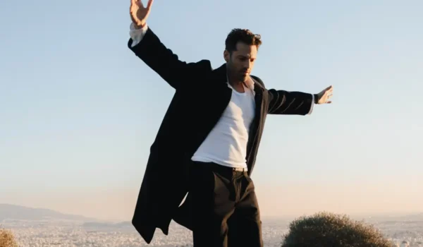 Κωνσταντίνος Αργυρός: Συναρπάζει με το video clip του νέου του τραγουδιού «Αχ Καρδιά Μου»
