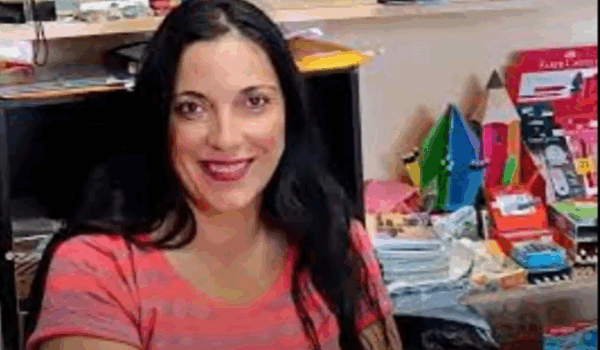 Κατερίνα Μουστάκη: «Κλείνει το ταχυδρομείο στο Φιλώτι – Μεγάλο πλήγμα γιατην ορεινή Νάξο»