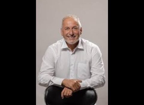 Ο Ανδρέας Πράσινος καταγγέλλει: «Μας εμπαίζουν με τα τέλη ύδρευσης στο Κουφονήσι»