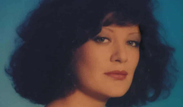 ΜΑΡΙΝΑ ΒΛΑΧΑΚΗ « Έχεις χαθεί»